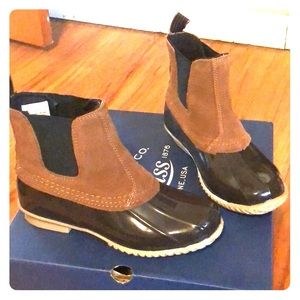 Bass waterproof slip on boots